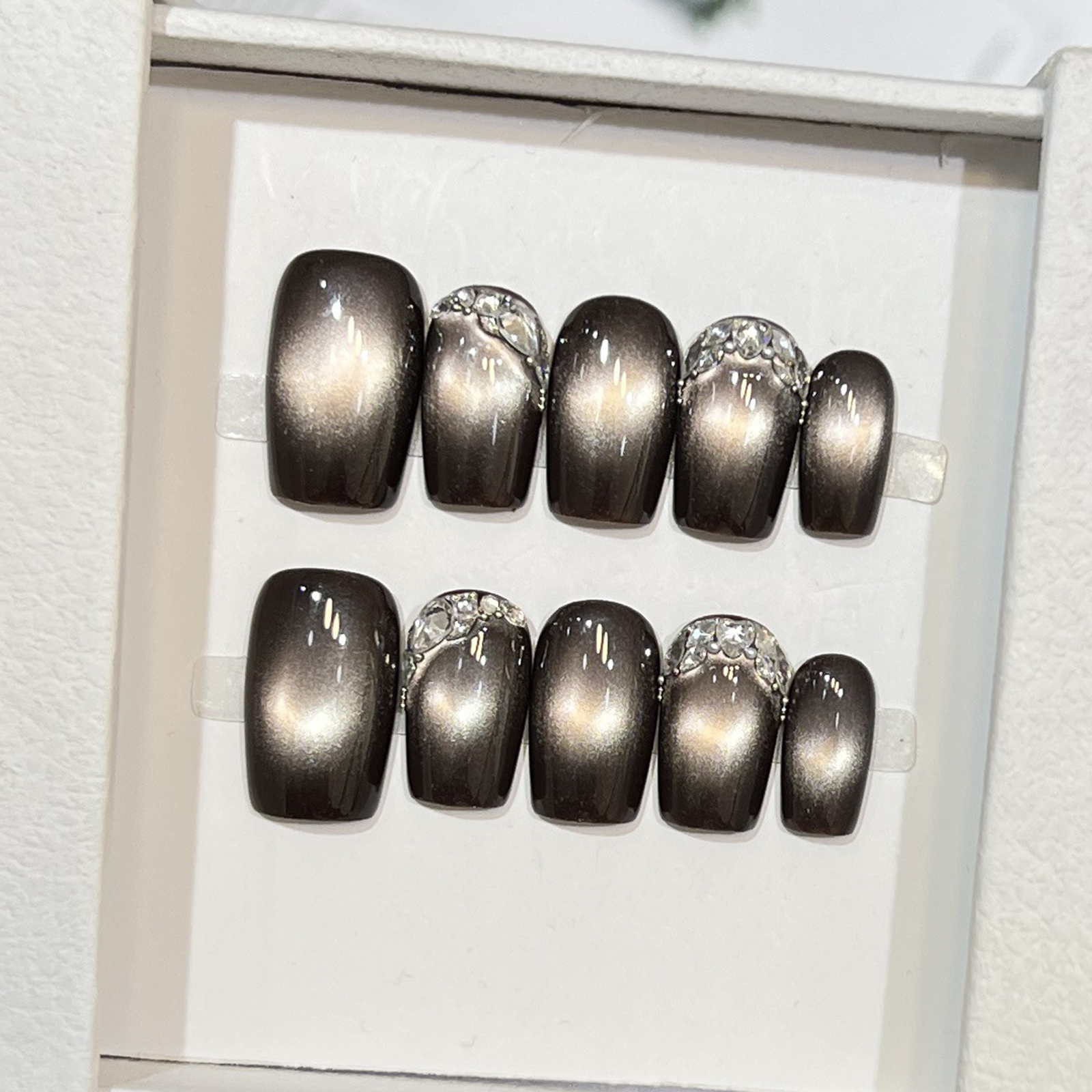 10pcs Black Cat Eyes Press on  - Decorating Tip Set recension och pris