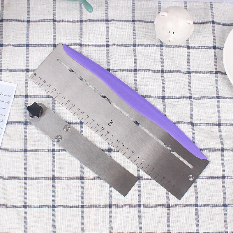 Adjustable Cake Scraper Cakes  - Kitchen Baking Corner recension och pris